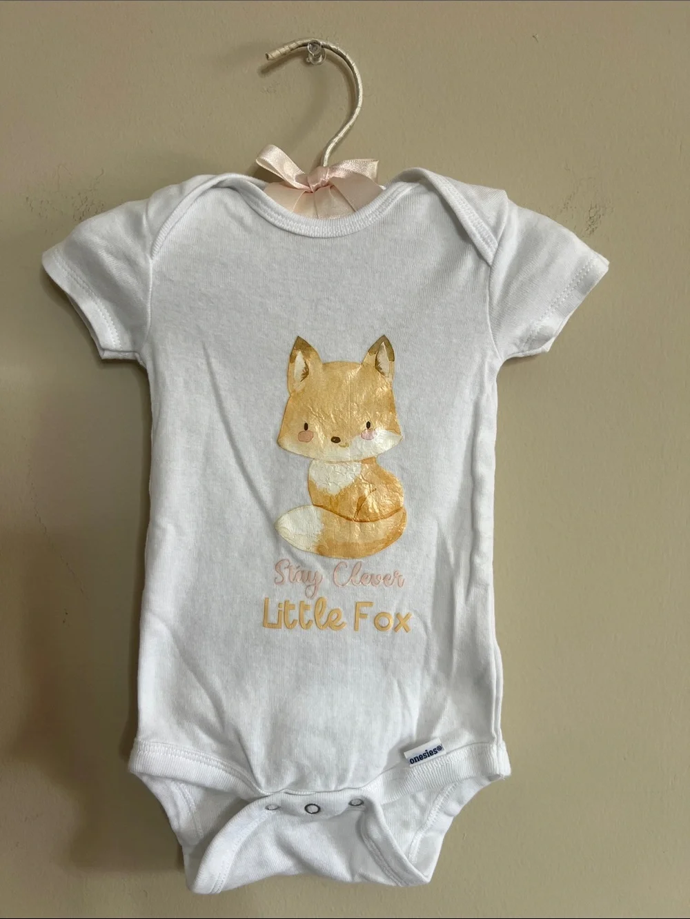 🍼👶🪶🐥4 So Cute White Baby Bodysuit with Graphic Designs